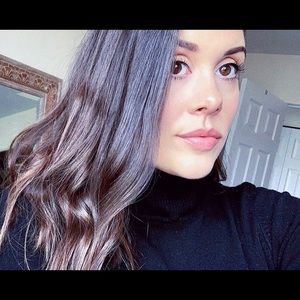 Meet your Posher, Carley